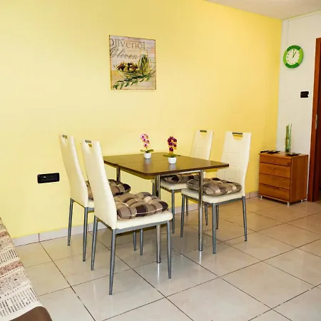 Apartment Synergy Deluxe Secovlje